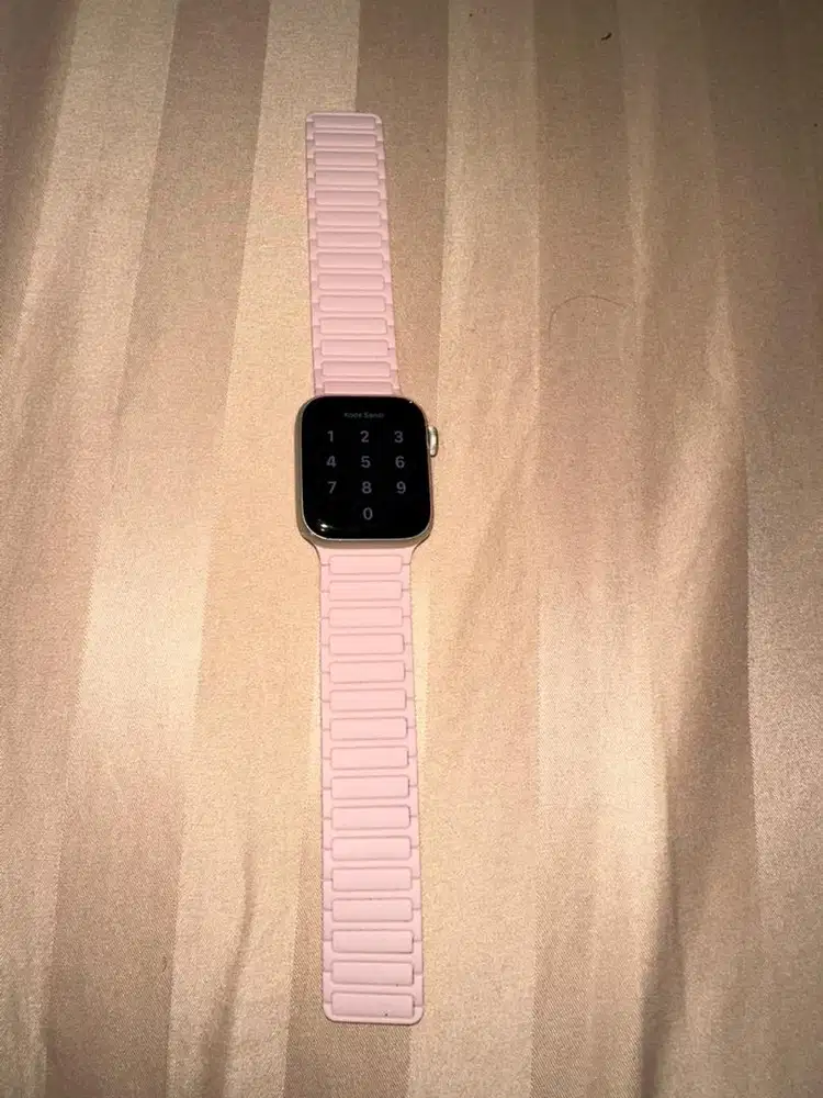 I watch SE gen 2 like new