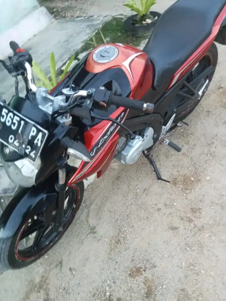 Jual Motor Vixion tahun 2013