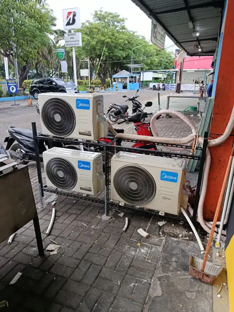 SERVIS AC BERGARANSI