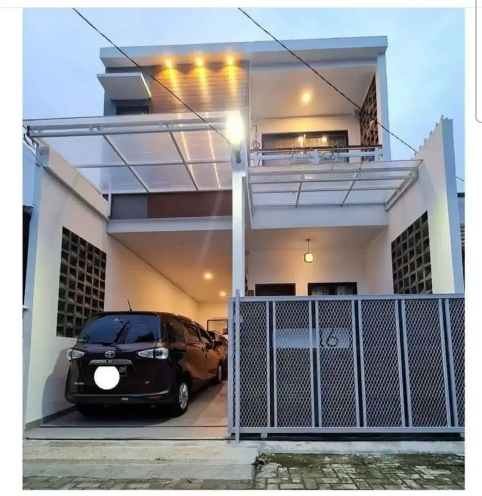 Kanopi kaca tempered