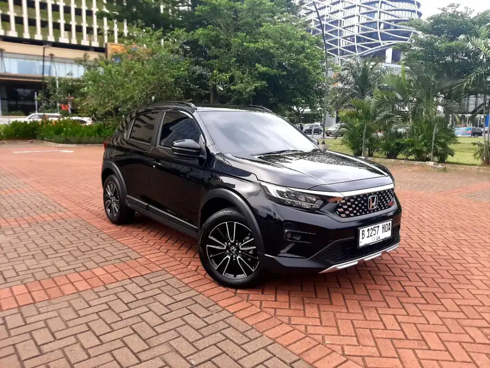 HONDA WRV RS CVT AT NON-SENSING th 2023 SUPER ISTIMEWA !!