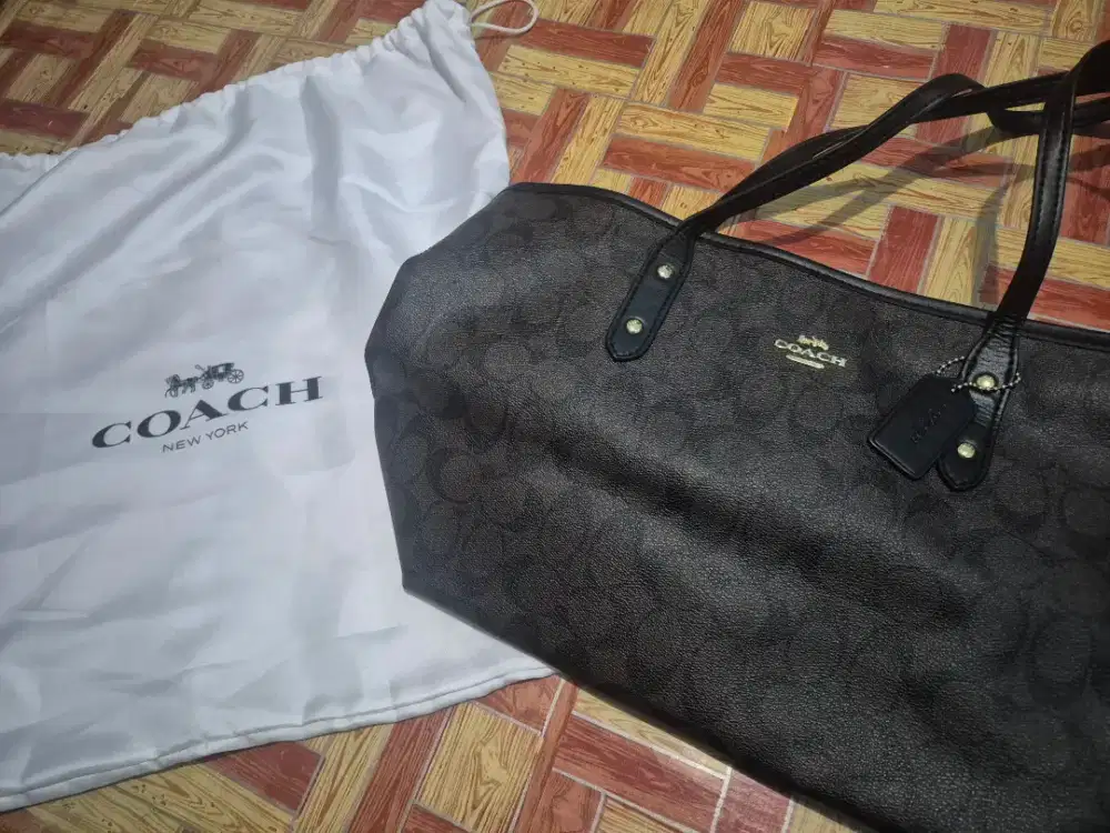 Preloved Tas Coach