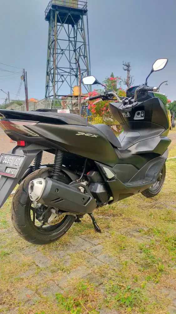 DIJUAL MOTOR HONDA PCX 160 TAHUN 2022