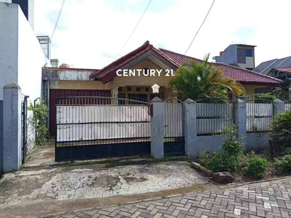 Rumah Tanah Luas Cocok Untuk Usaha Di Komplek Pajak JS 16037