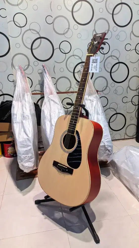 Gitar Akustik Yamaha F310 Premium Baru