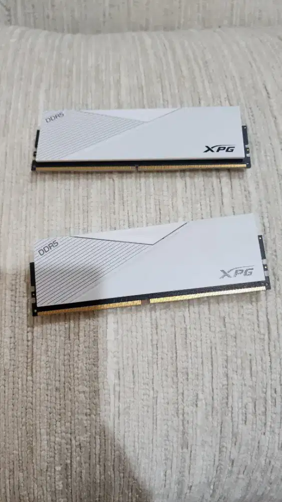 Ram xpg labcer 16gb ddr5 5200mhz
