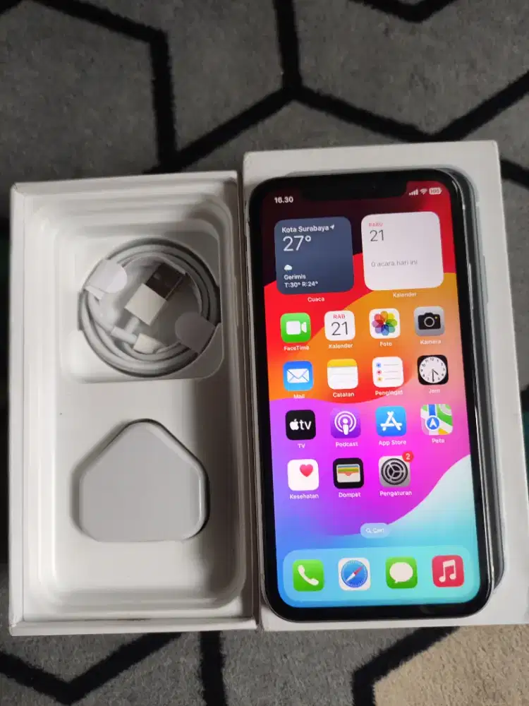 iPhone XR 64gb internasional