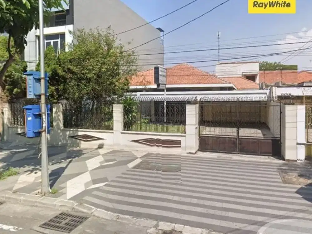 Disewakan Rumah Di Raya Dharmahusada Surabaya