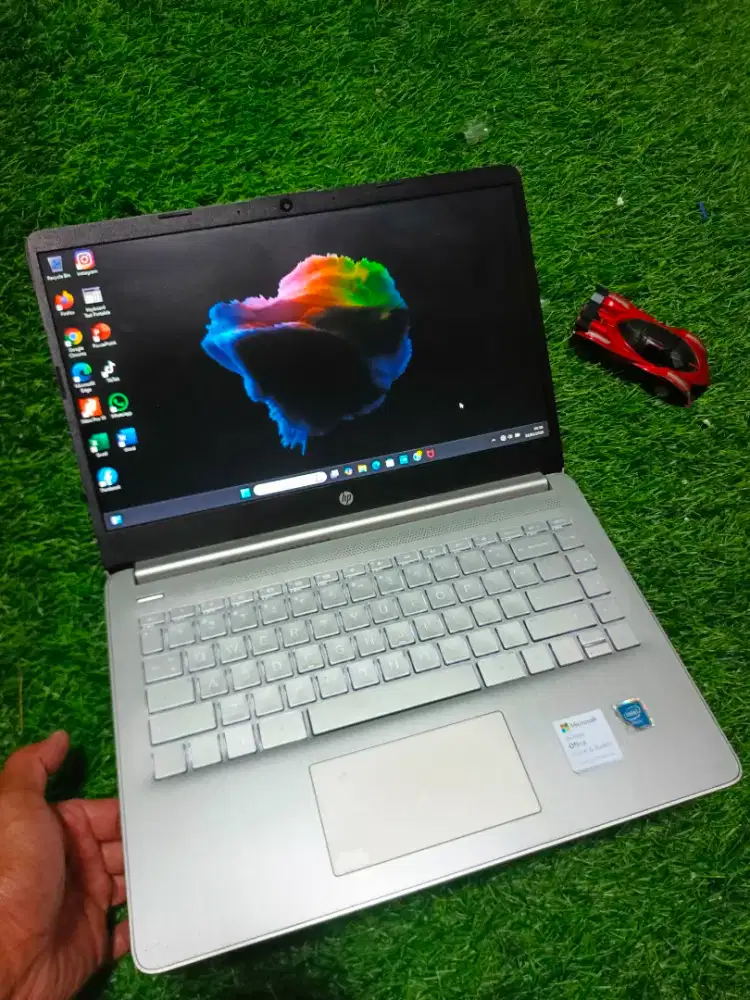 Laptop hp n4120 ssd 256gb slim beklit