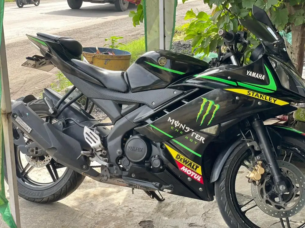 [BU] Dijual Yamaha R15 v2 Monster Edition, surat lengkap pajak lama