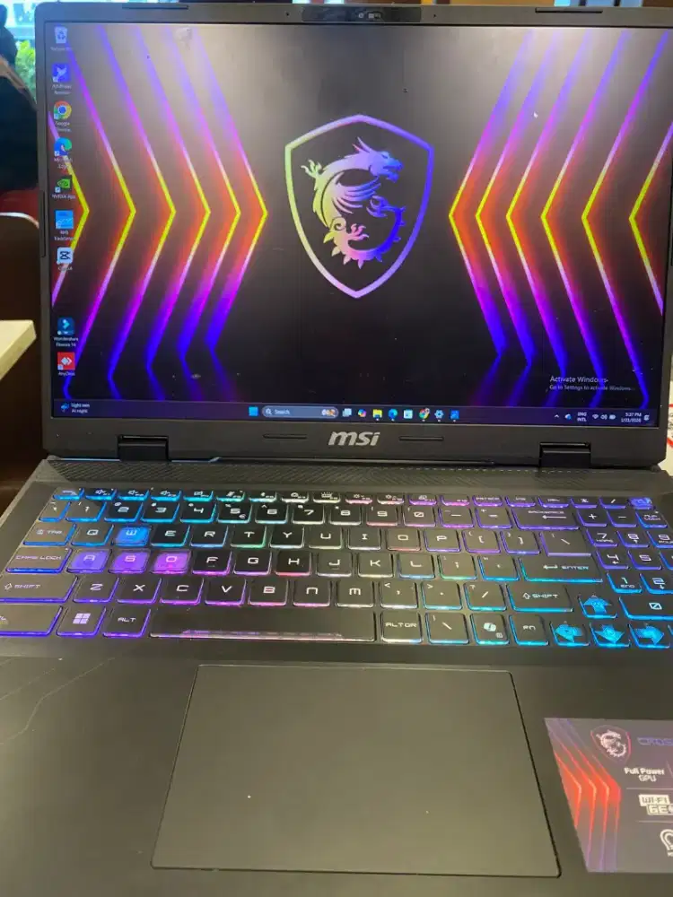 MSI Crosshair 16 HX i7 14700HX RTX 4060 16GB 1TB Like New