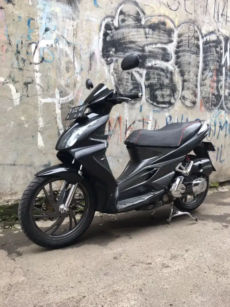 Suzuki skywave gress