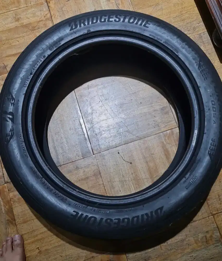 Ban Copotan Sendiri Bridgestone T005A kondisi 95 persen tebal