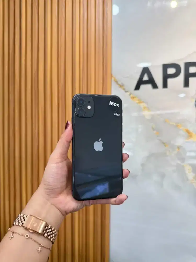 iPhone 11 128GB Black Box
