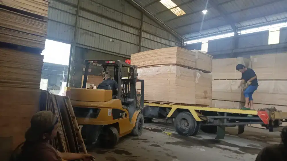 Dicari Supir forklif berpengalaman