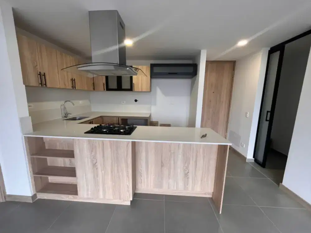 Bangunan Kantor Brand New Siap Pakai Dengan Pasar Sewa Aktif Di Blok M