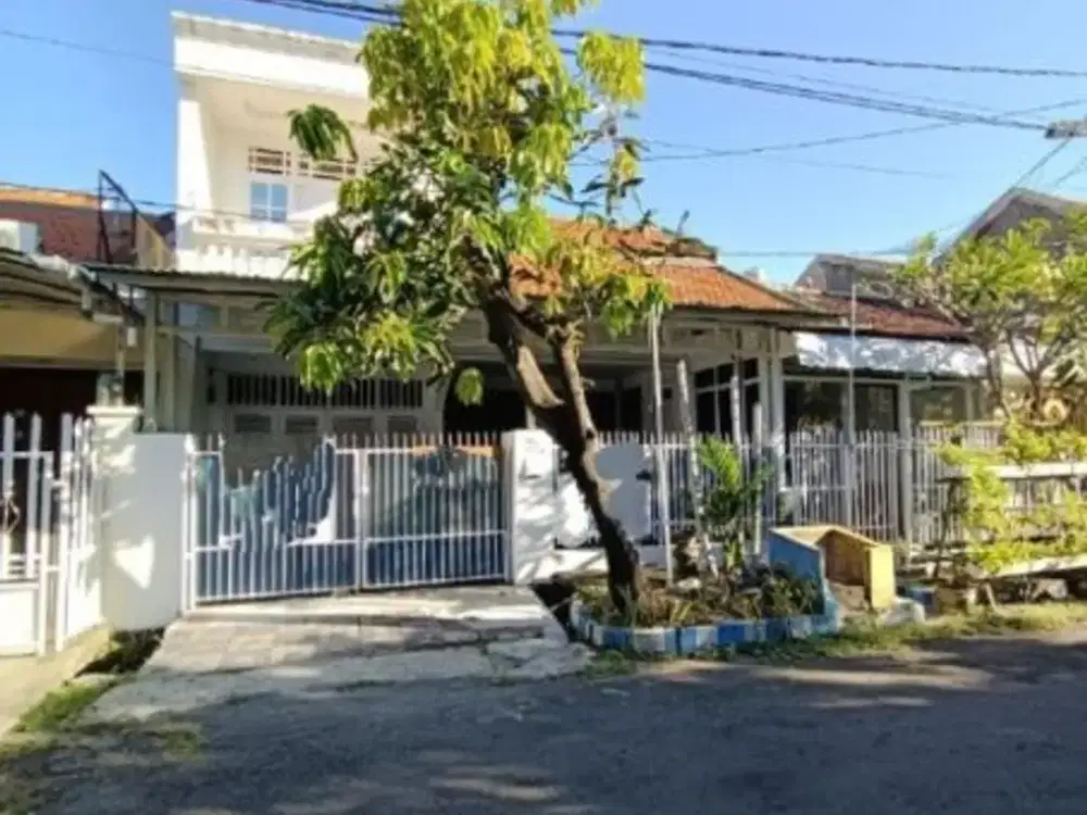 Rumah Dekat jalan kembar Raya Rungkut Asri Hadap Utara strategis, aman, nyaman