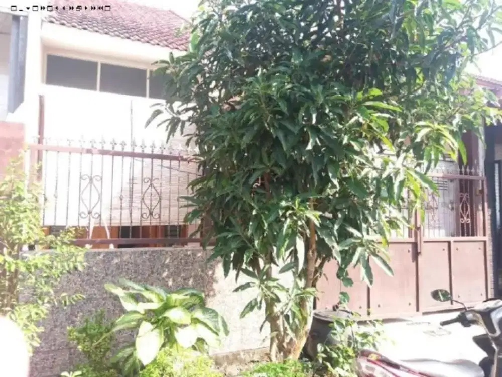 Rumah siap huni Bangkingan hadap timur, Strategis