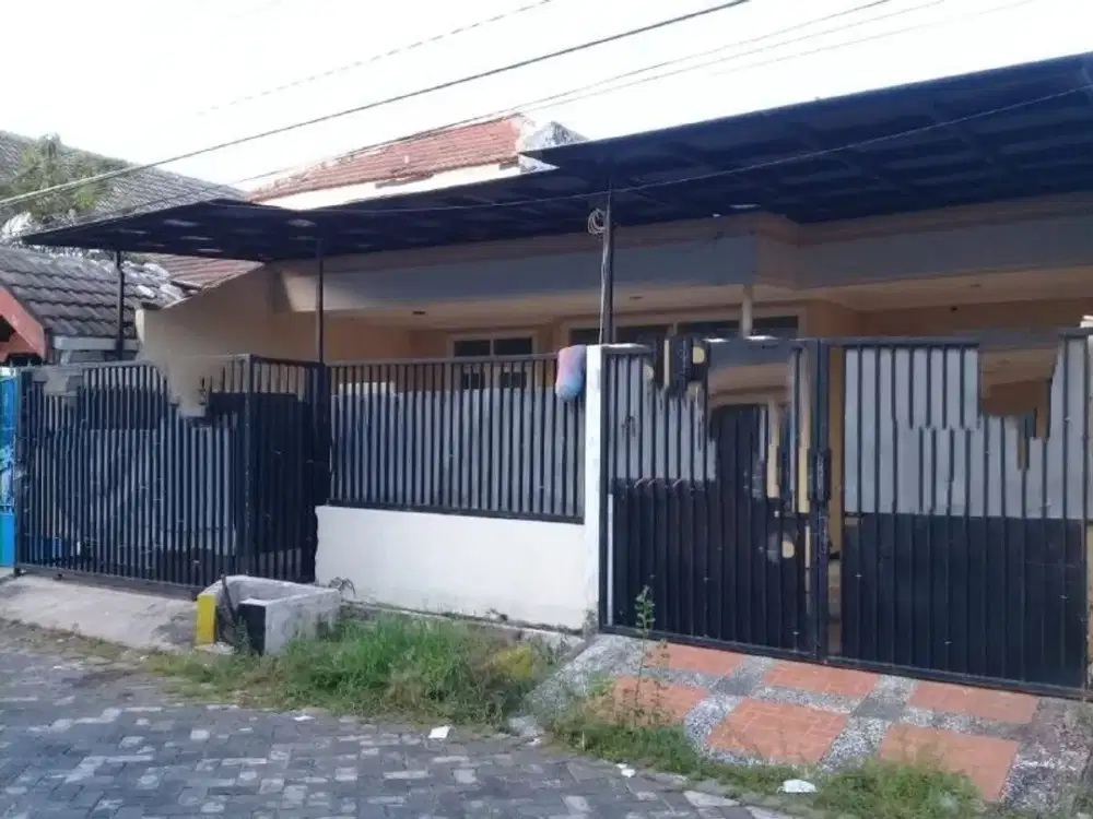 Rumah Sutorejo Selatan HADAP UTARA STRATEGIS SIAP HUNI carport 2