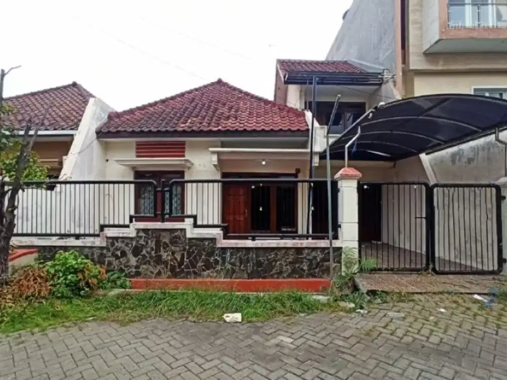 Rumah Wisma Mukti Klampis Semalang Indah Siap Huni Hadap Selatan Strategis