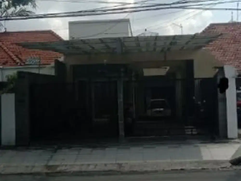 rumah cocok untuk kantor di jl KARTINI hadap selatan strategis