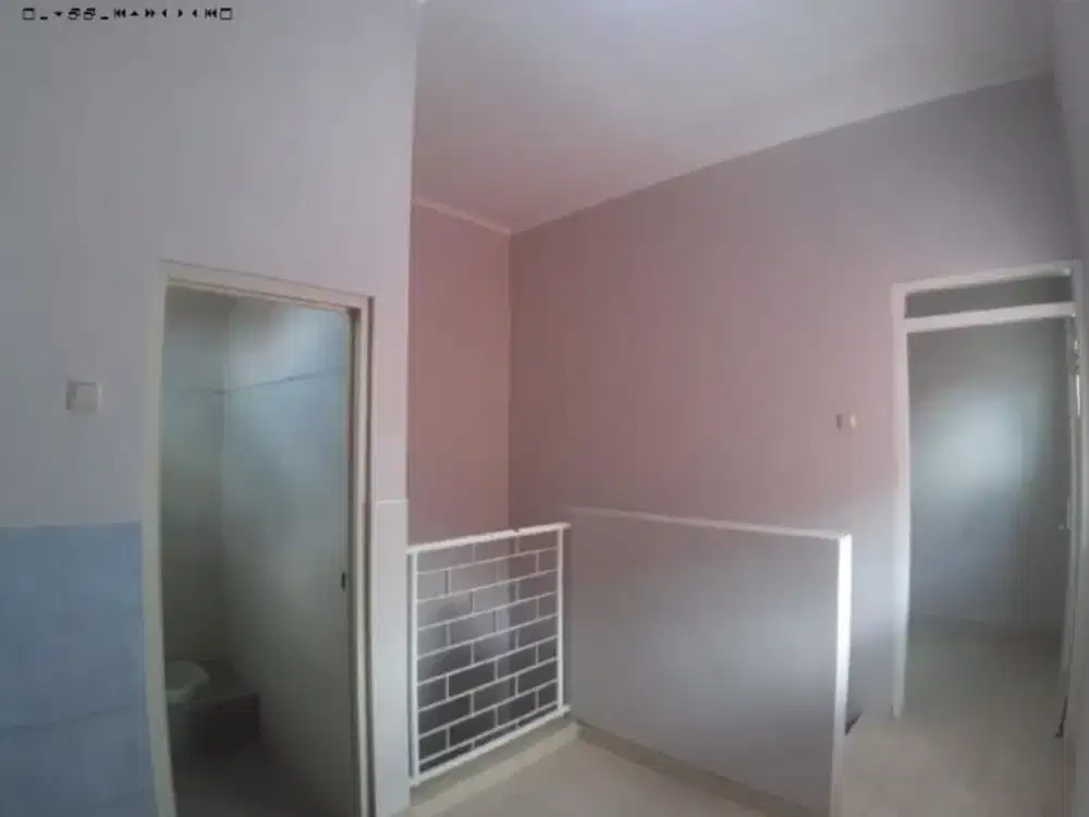 Rumah Sutorejo Selatan STRATEGIS, LISTRIK 2200 WATT, BARU SELESAI RENOV