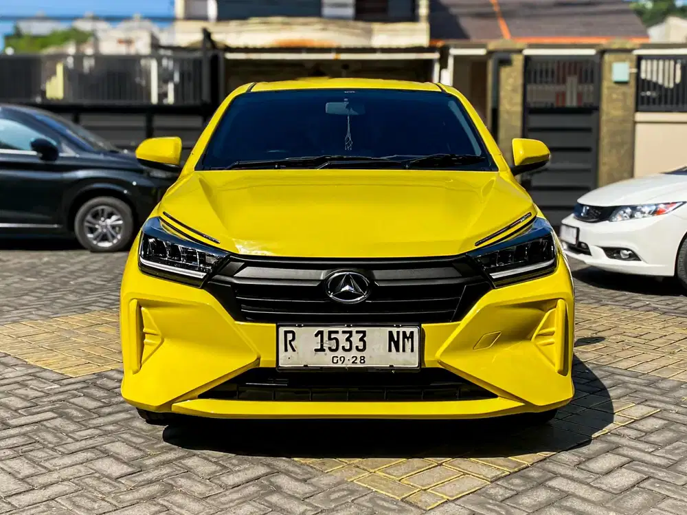 New Ayla 1.2 R manual 2023 | LOW KM