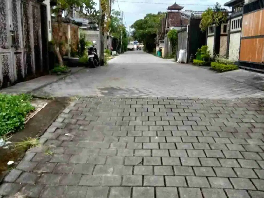 DIJUAL TANAH LOKASI JALAN PADMA PENATIH DENPASAR TIMUR