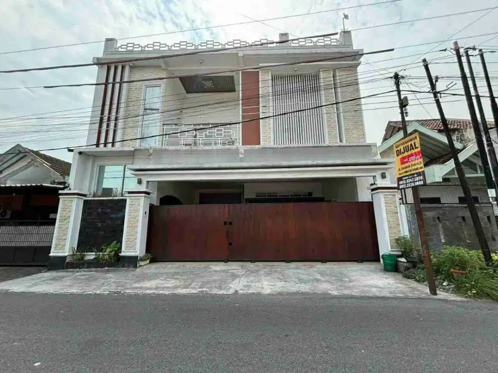 Dijual Rumah Sultan Mewah Terbaik Sejuk Asri Nogotirto Sleman Jogja