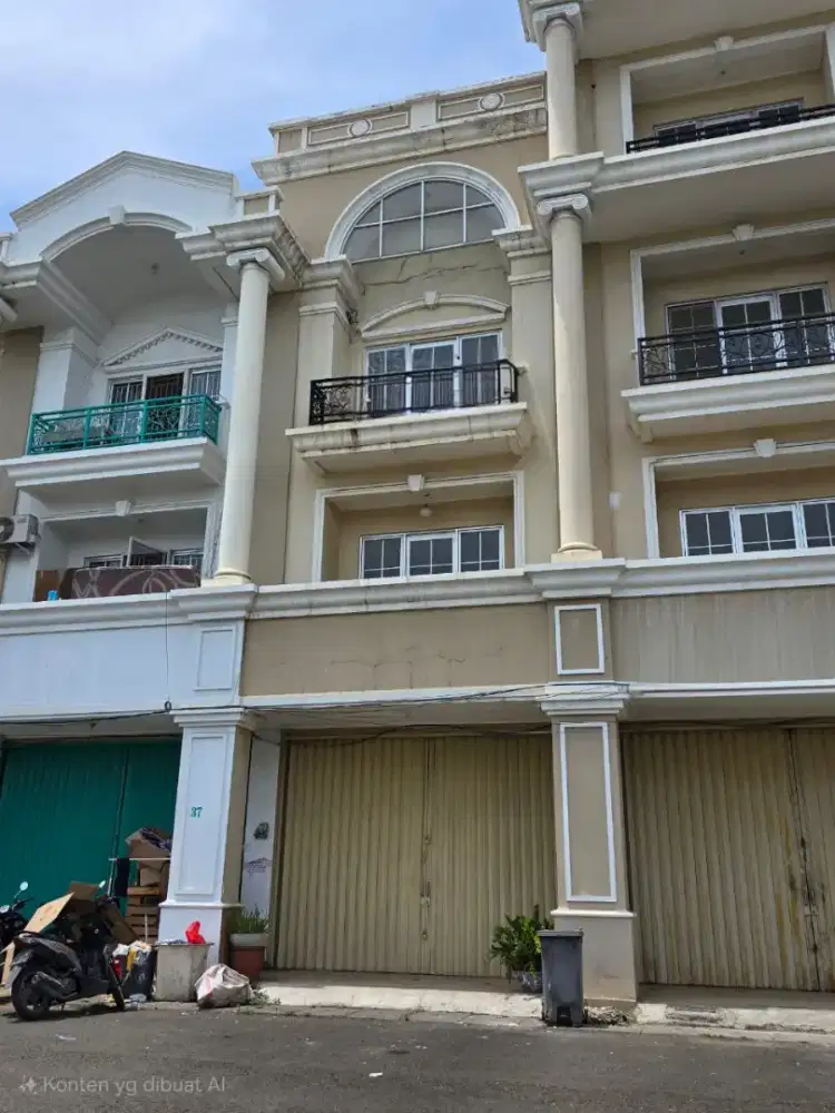 Dijual ruko 3 lantai di harapan indah Bekas( yenlii )