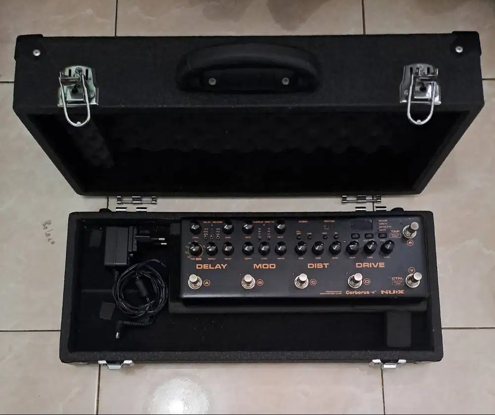 Hardcase Efek NuX Cerberus