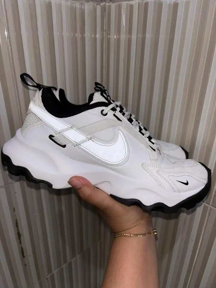 jual cepat nike tc 7900