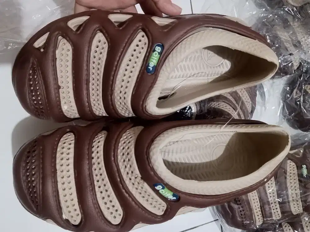 SEPATU KARET merek golfer