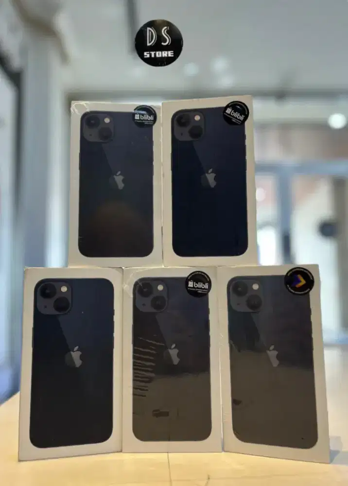 Iphone 13 midnight 100% Fres