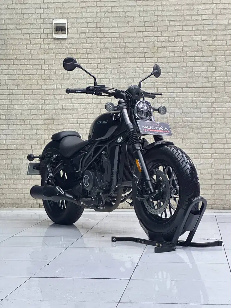 CF MOTO CLC 250 Baby Rebel