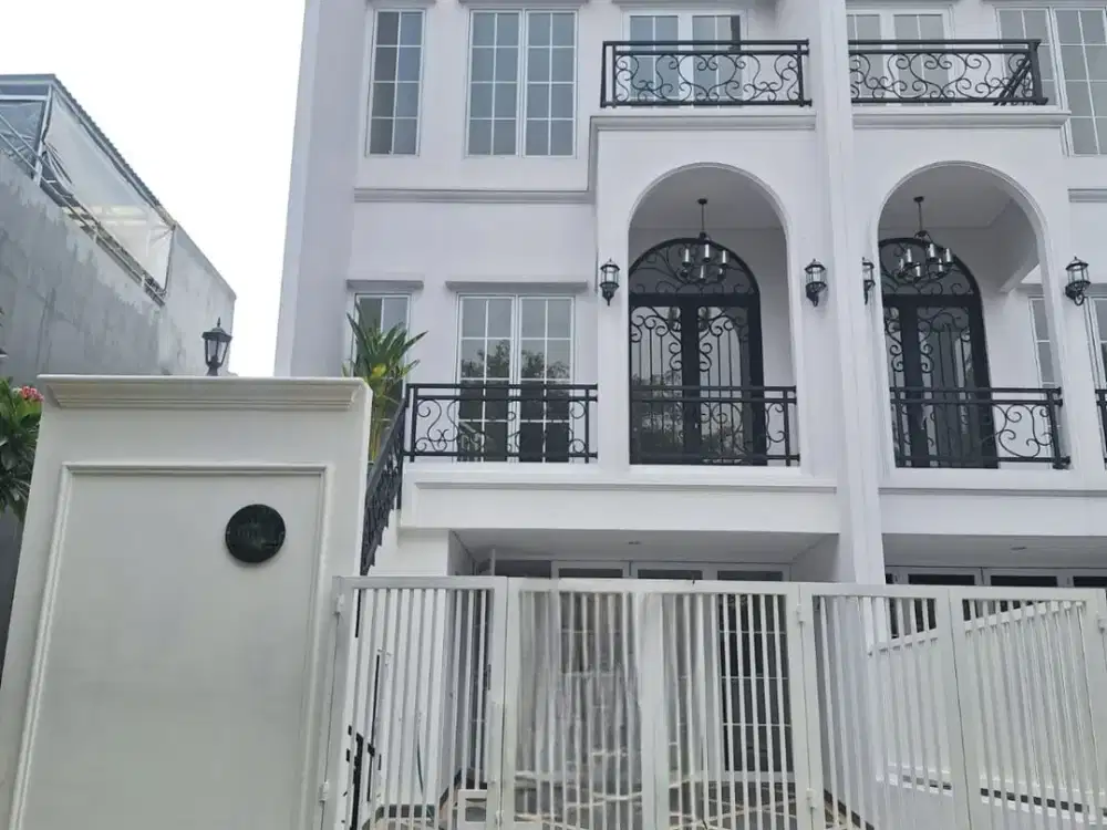 Rumah Brand New Gading Residence Pelangi Hijau Kelapa Gading, Bebas Banjir