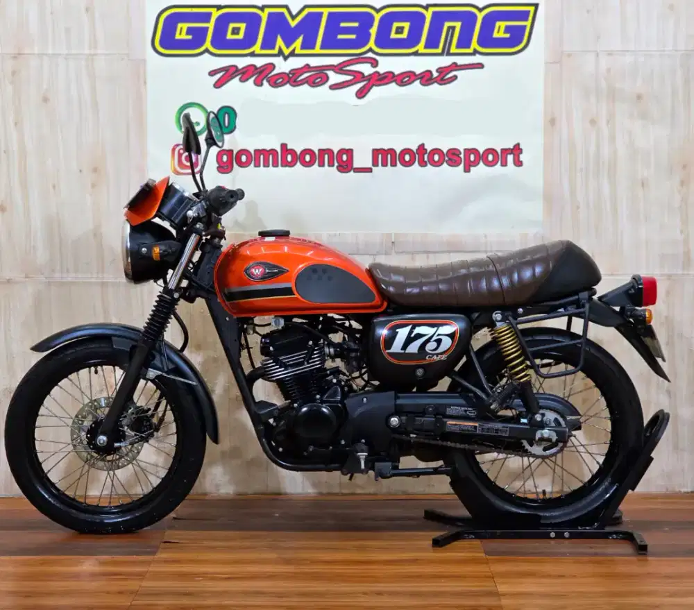 KAWASAKI W 175 CAFE 2021 . W175 . W-175