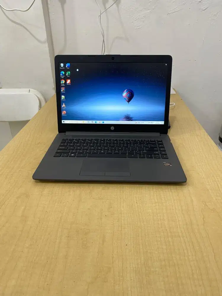 Laptop hp 245 G7 Ryzen 3 4/256GB
