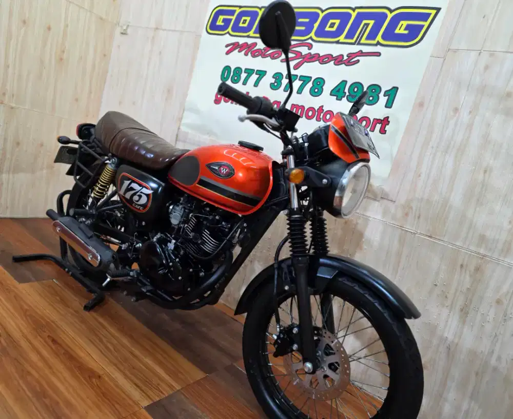 KAWASAKI W 175 CAFE 2021 . W175 . W-175