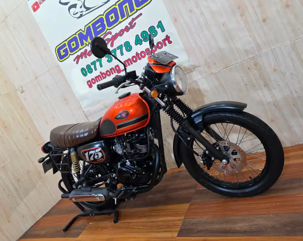 KAWASAKI W 175 CAFE 2021 . W175 . W-175