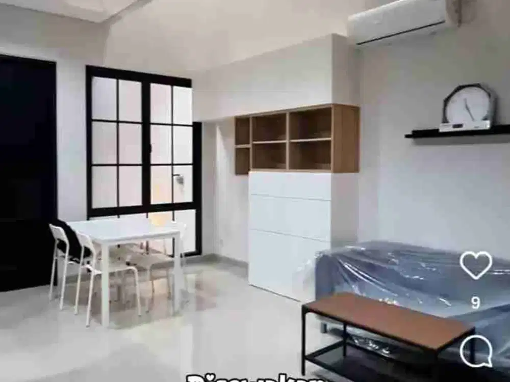 Disewakan / Dijual Rumah baru gress White House Dian Istana furnish, Surabaya barat