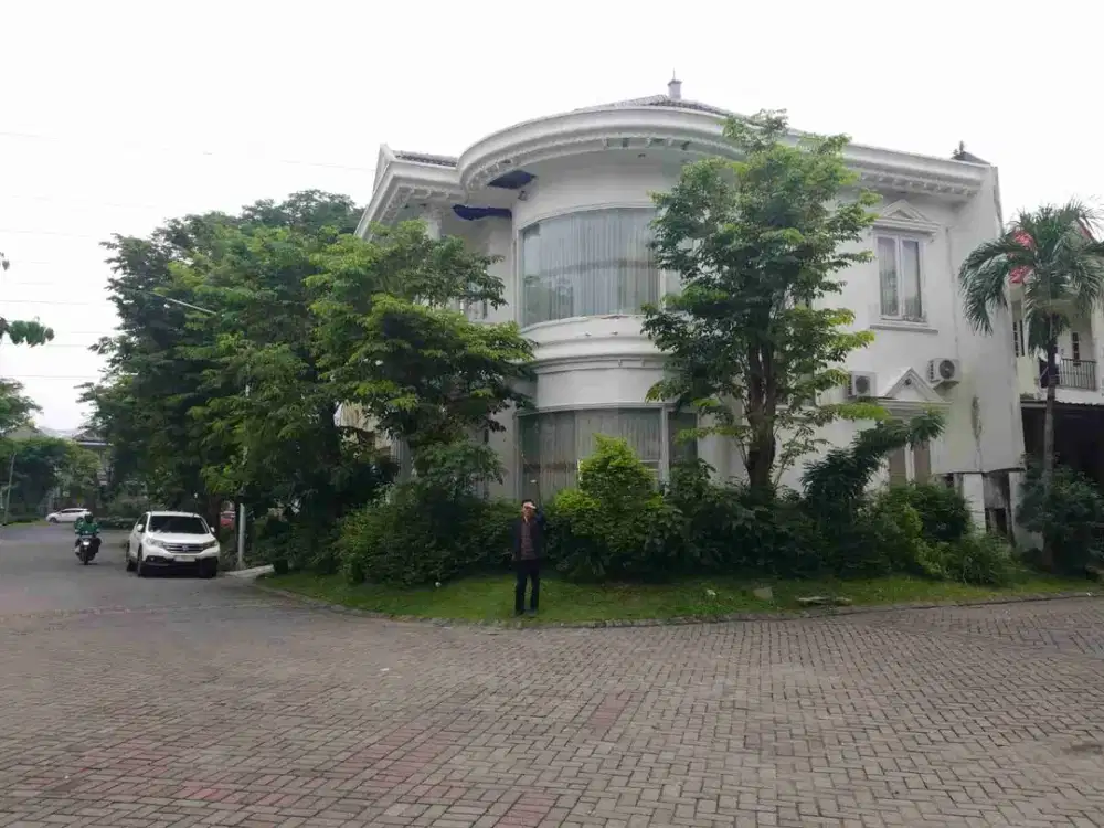 Dijual murah via lelang rumah di villa valencia Sambikerep Surabaya