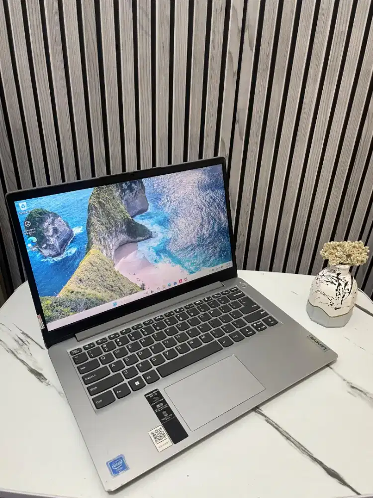 Lenovo Ideapad Slim 1i Celeron N4020 (14inch)Ram8Gb/Ssd256Gb