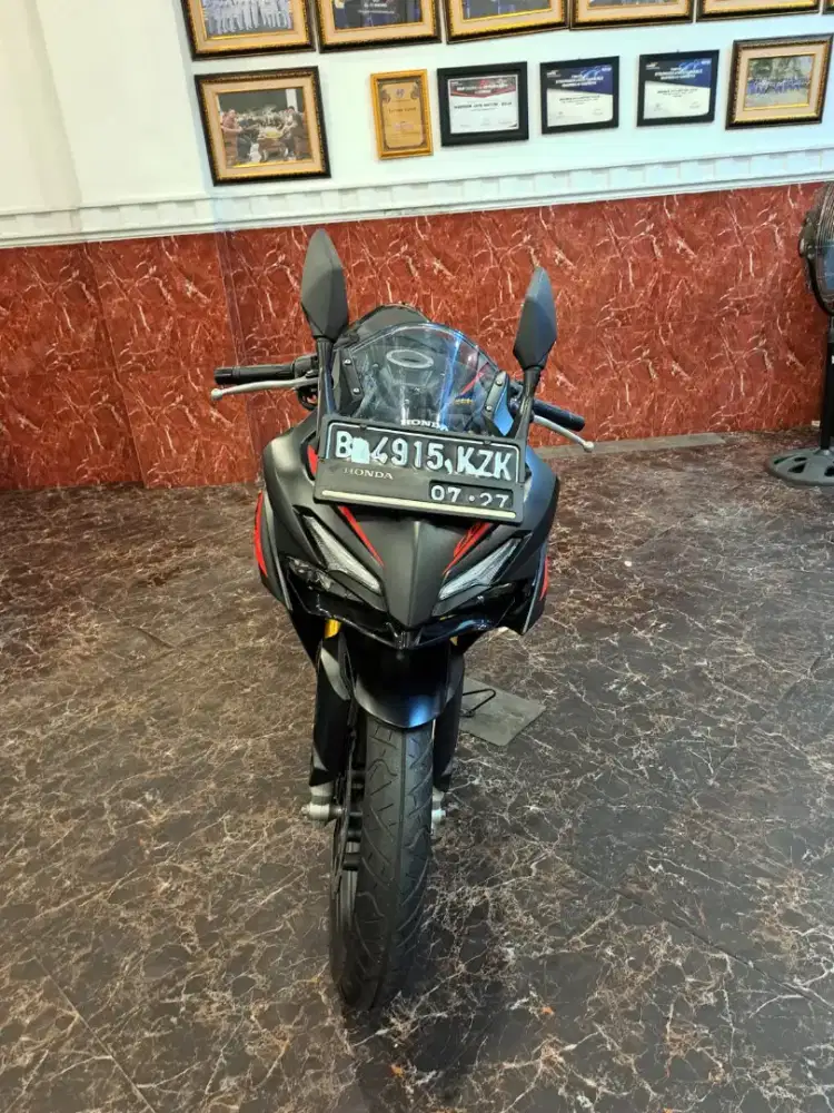 HUB CE KOM DP PROMO CBR 150 R ABS 2022 MOTOR GRES KAYA BARU KM LOW