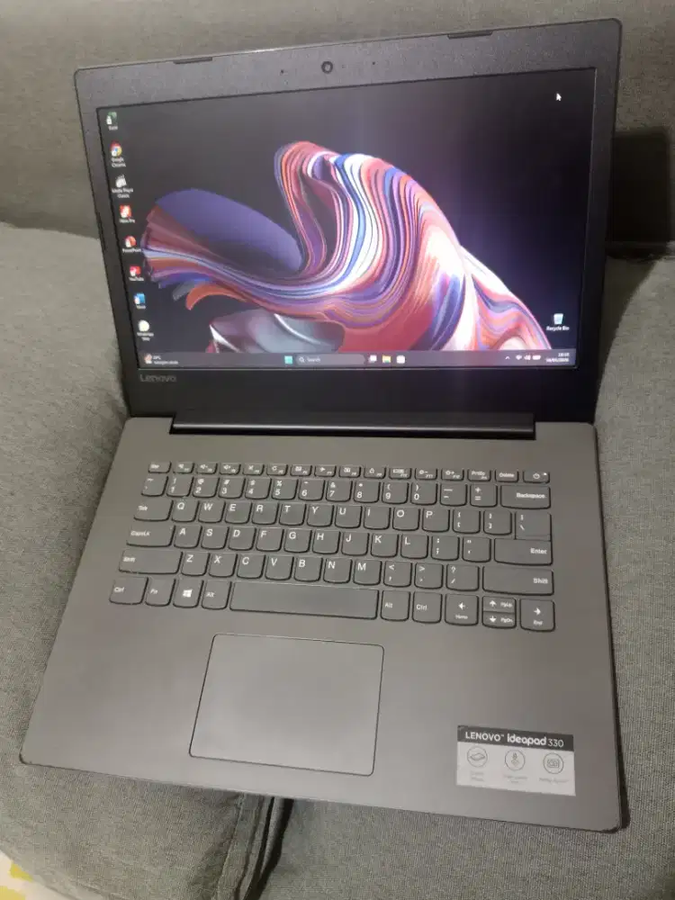 Lenovo 330 - Windows 11, Ram 4Gb.. Siap pakai
