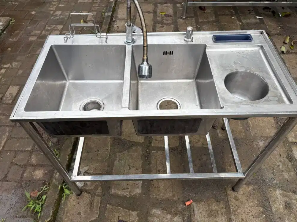Sink kitchen 2 lubang