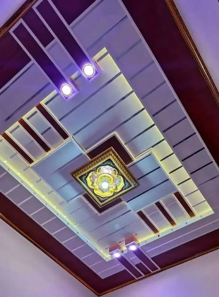 Rangka atap baja ringan