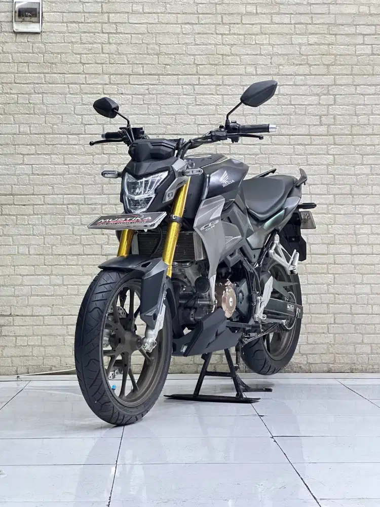CB 150 R SE Good Condition