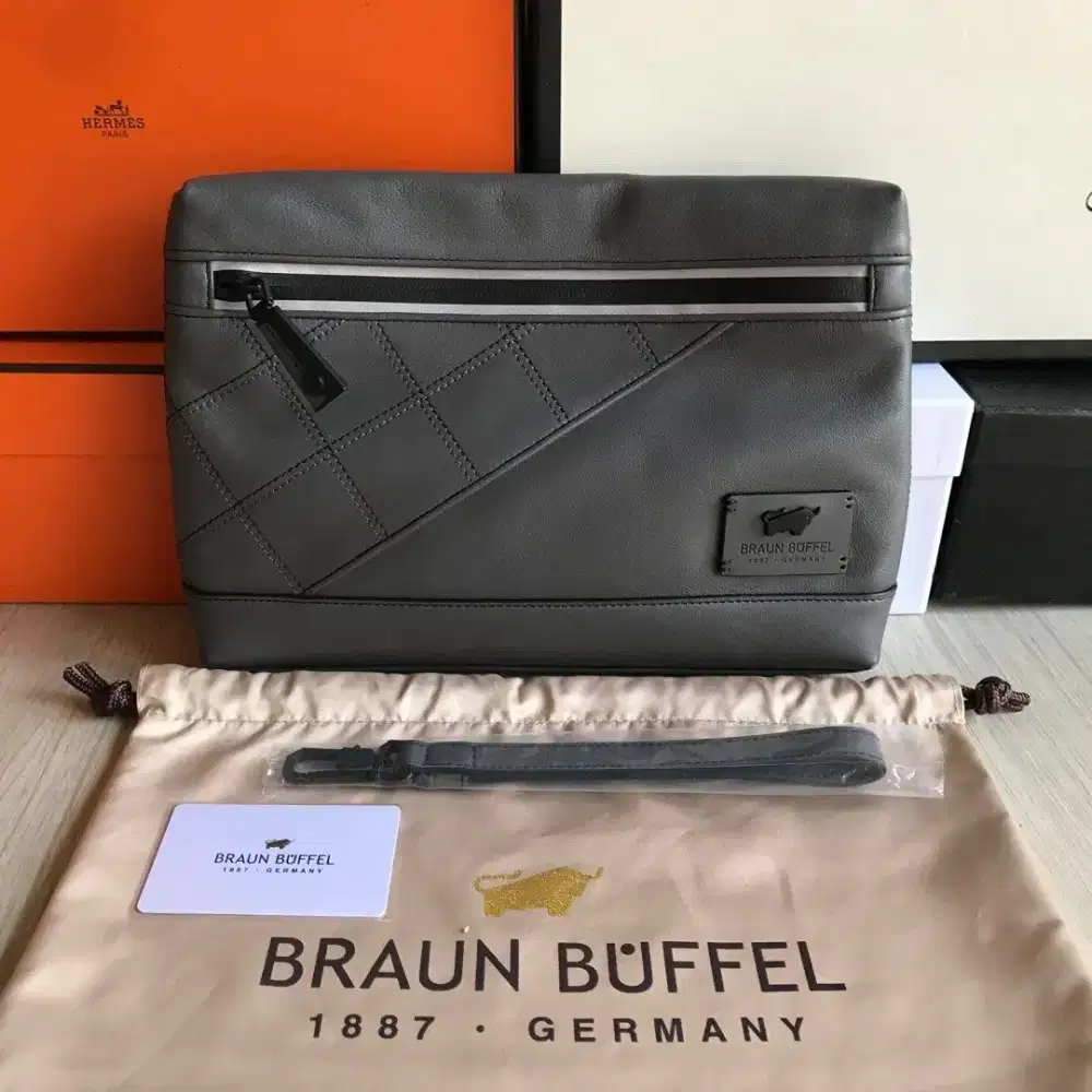 Braun Buffel Danny Pouch Clutch Handbag Original Second Branded