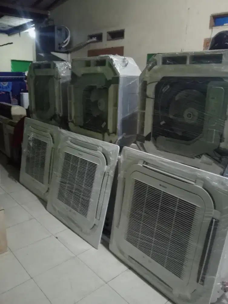 Ac Cassete Gree 5 pk tahun 2021-2022